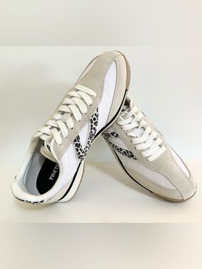 Tretorn Kristine Eco Orthalite Comfort Sneaker White with Leopard Trim.